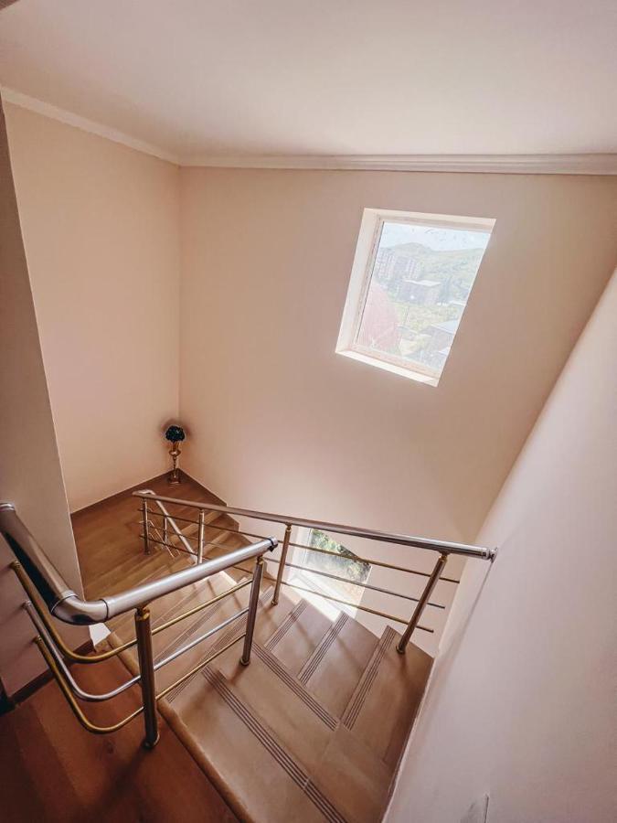 Apartaments Tsaghkadzor Hrazdan Exterior foto